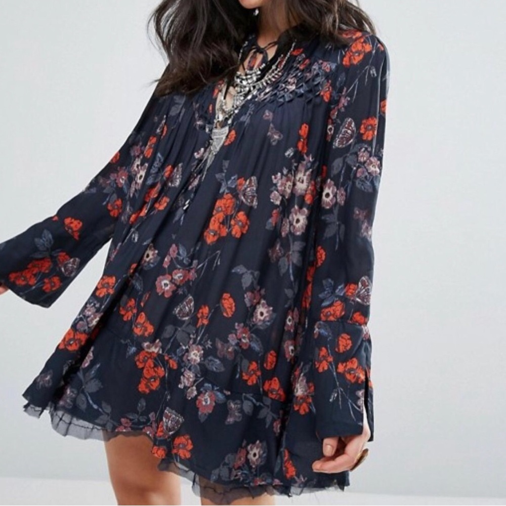 Free People Pebble Crepe So Fine Smocked Tunic Top Size XS